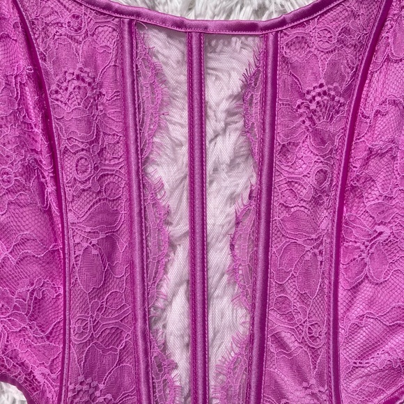 Victoria's Secret Corset Size L Gold Chain Straps adjustable Back Closure Pink - Picture 3 of 9